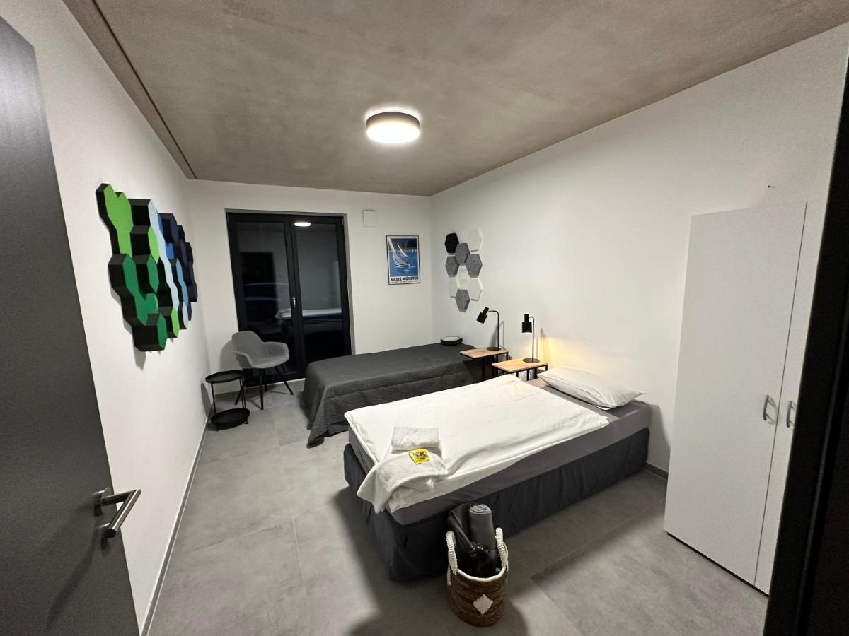 Luxurioeses Apartment Direkt Am Kanal 125 M² - Youpartments Münster Eksteriør billede