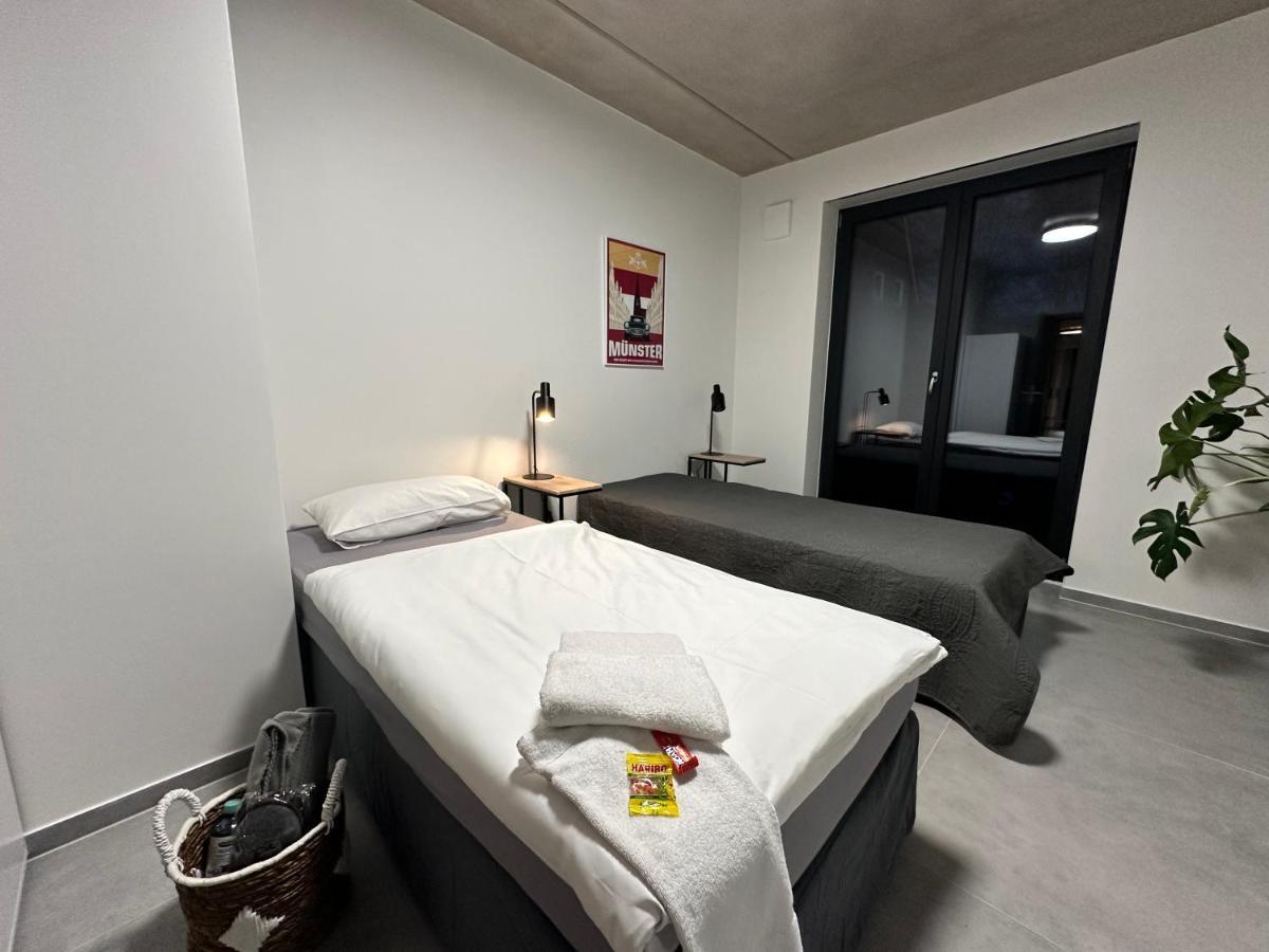 Luxurioeses Apartment Direkt Am Kanal 125 M² - Youpartments Münster Eksteriør billede